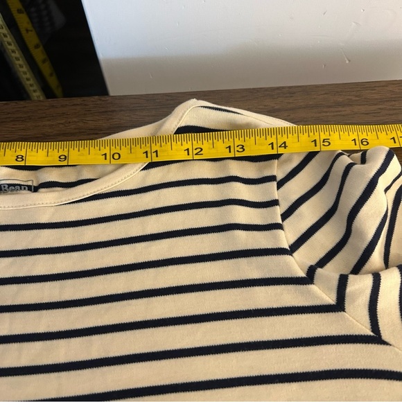 LL BEAN Striped Cream and Black Women's Top S - Picture 8 of 10